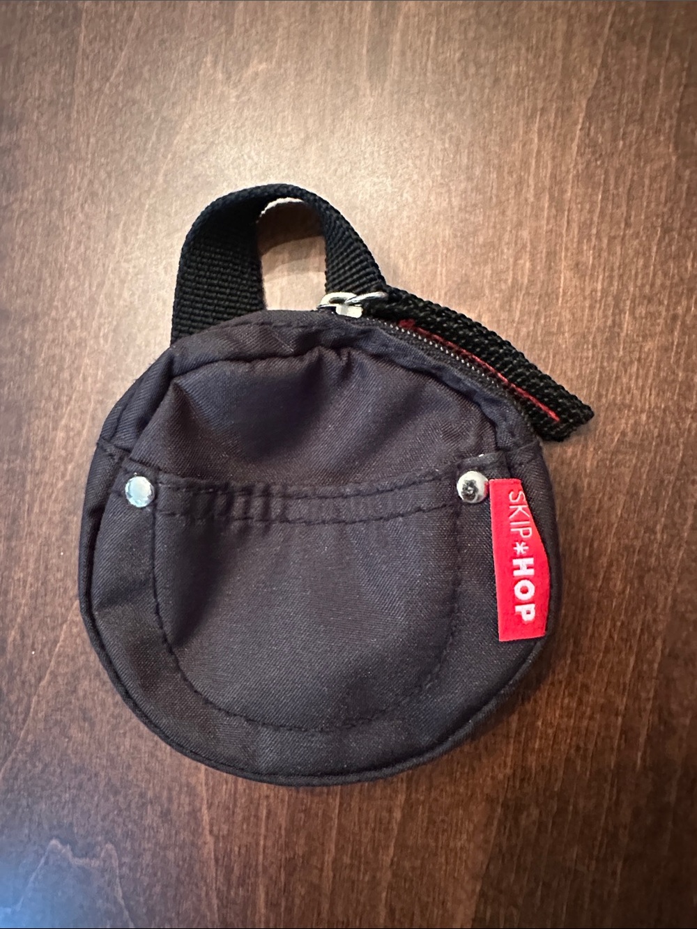 Skip Hop Black Round Pacifier Pouch